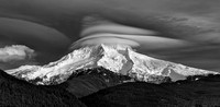 Mt Hood Lenticulars from Lolo Pass